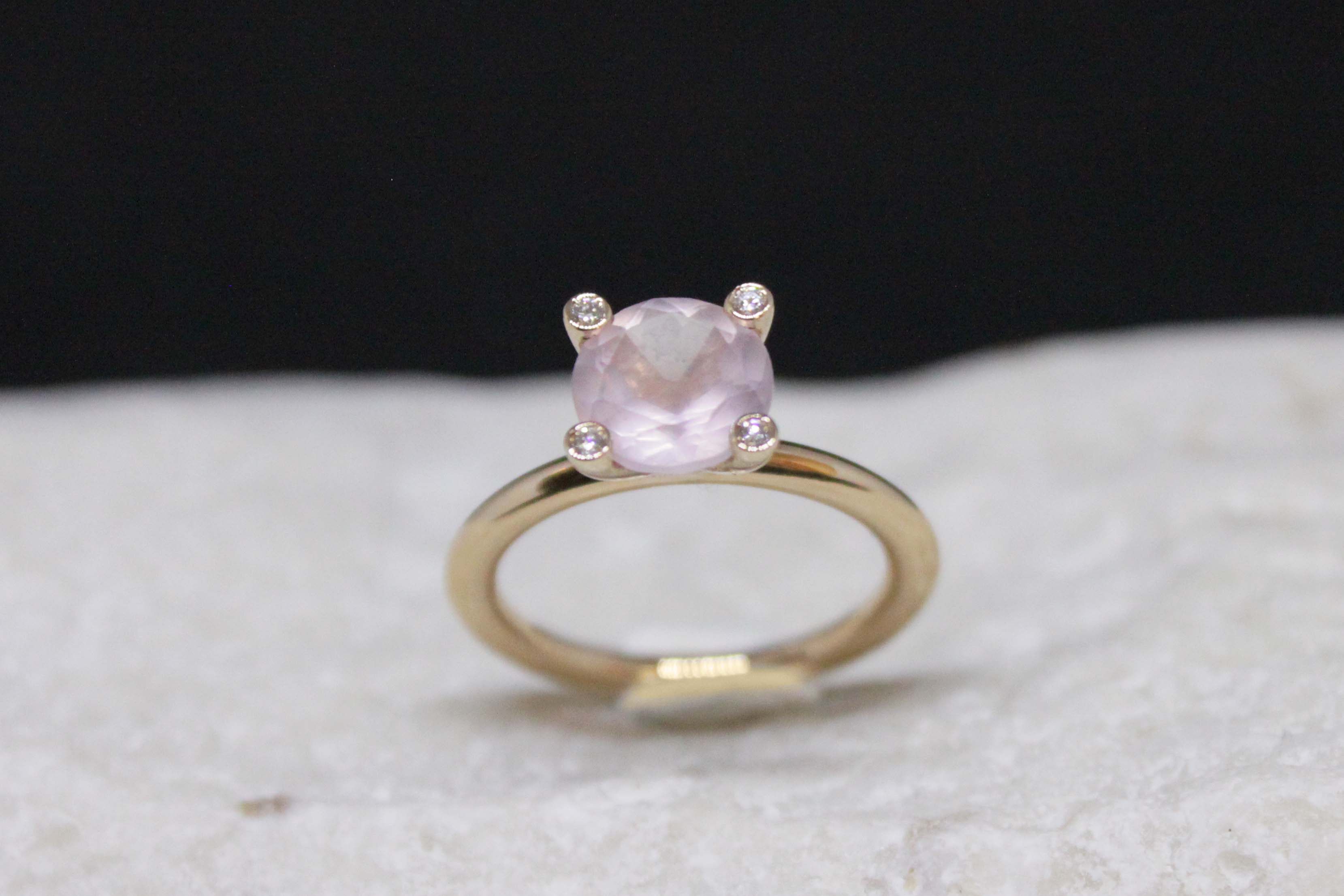 Rose gold ring with pink quarts and diamonds