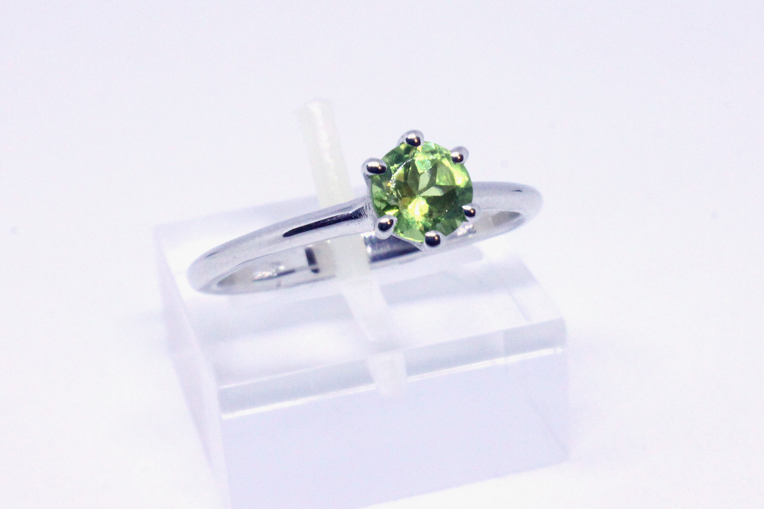 White gold ring with olivine